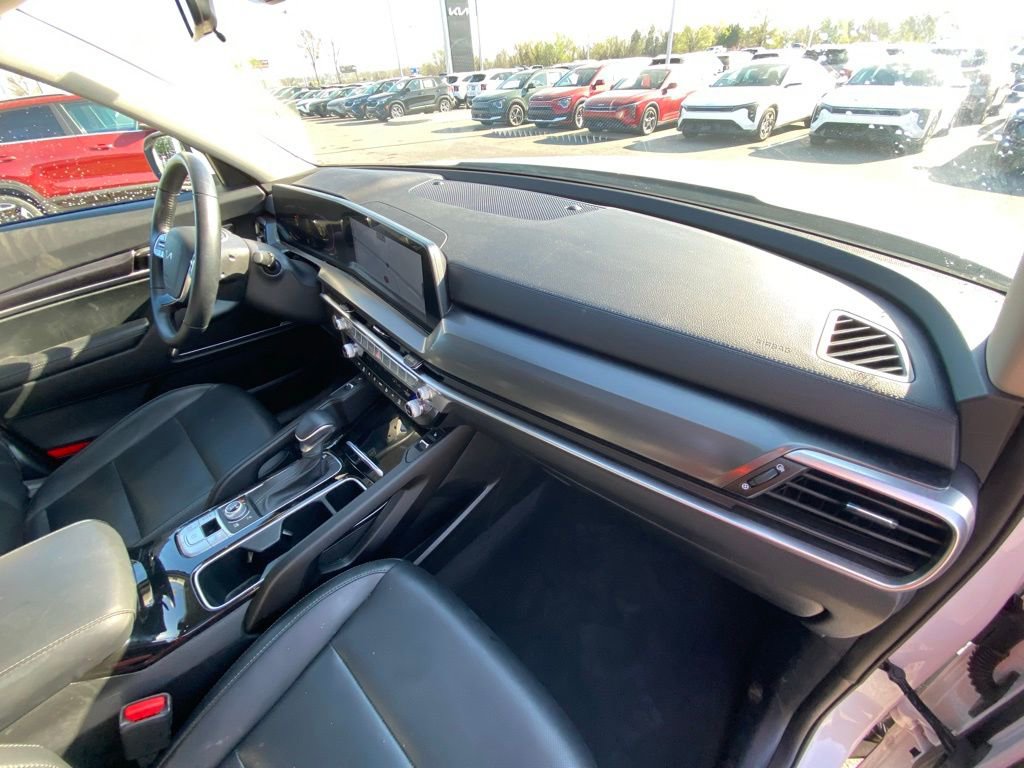 Used 2025 Kia Telluride S AWD/4WD image 33