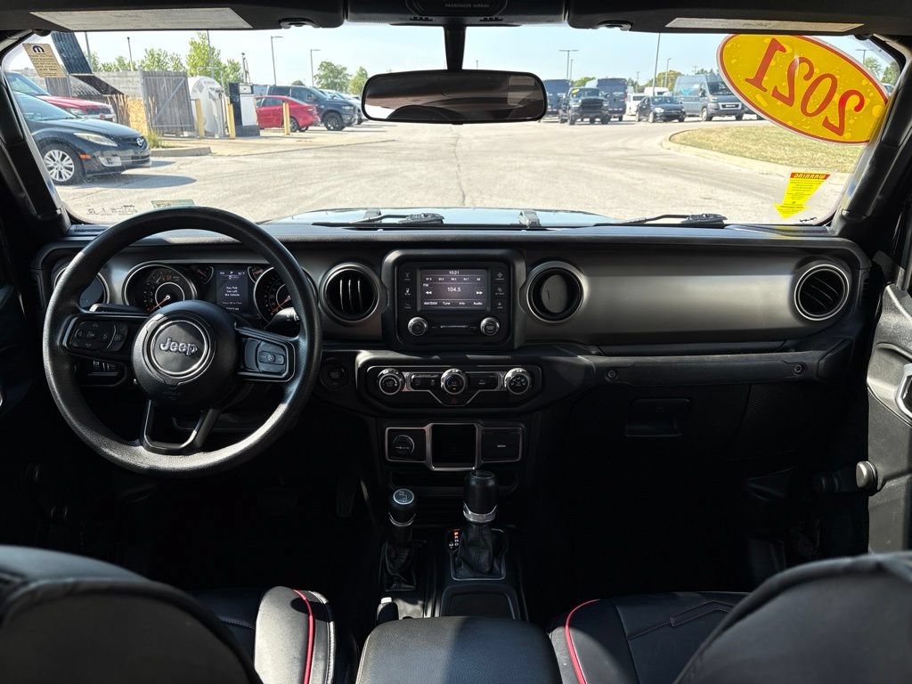 Used 2021 Jeep Gladiator Sport AWD/4WD image 19