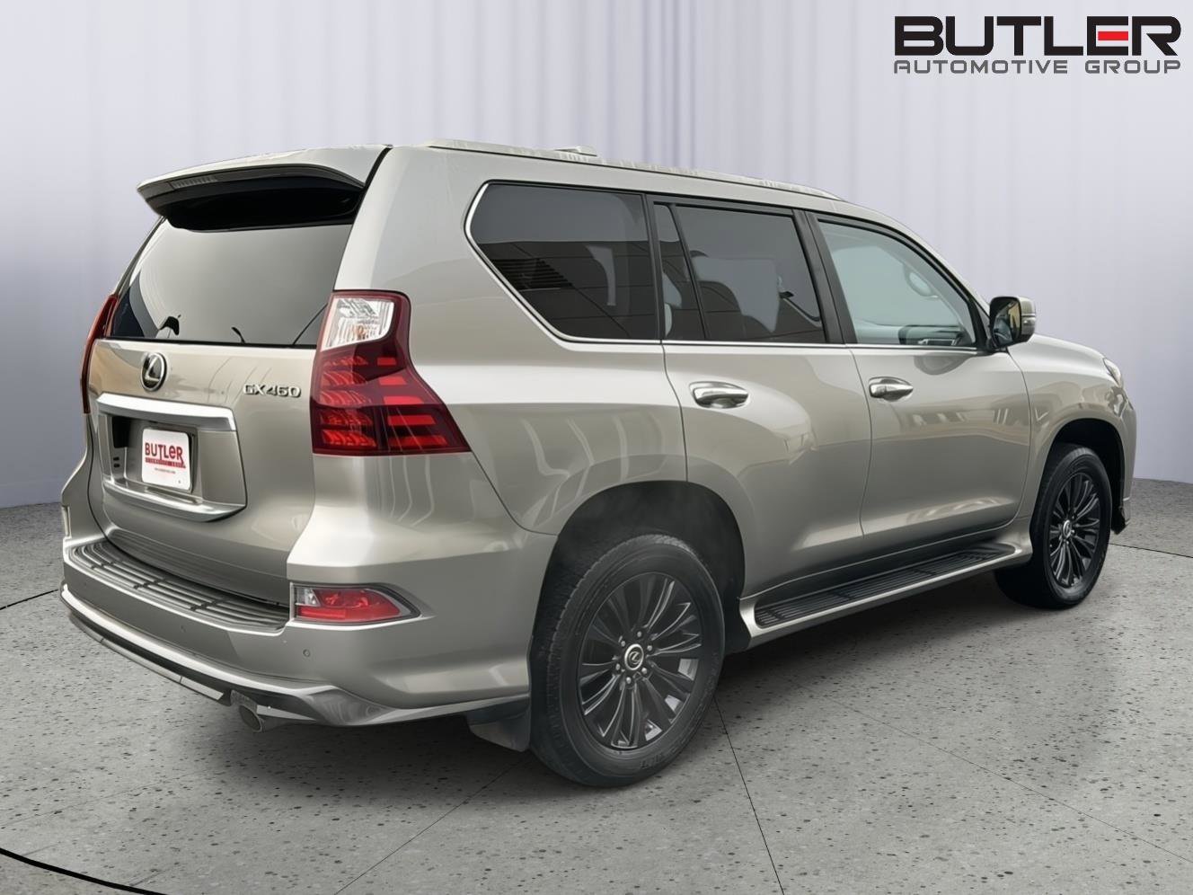 Used 2022 Lexus GX 460 Luxury w/ Sport Design Package image 5