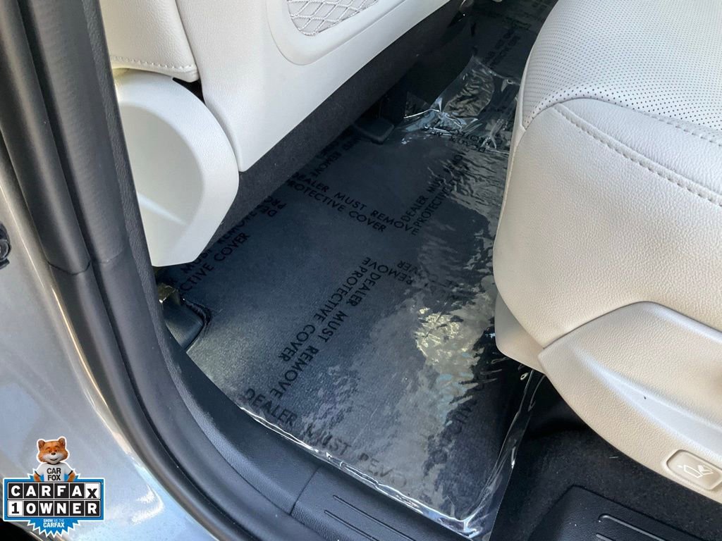 Used 2023 Kia Sorento SX Prestige image 28