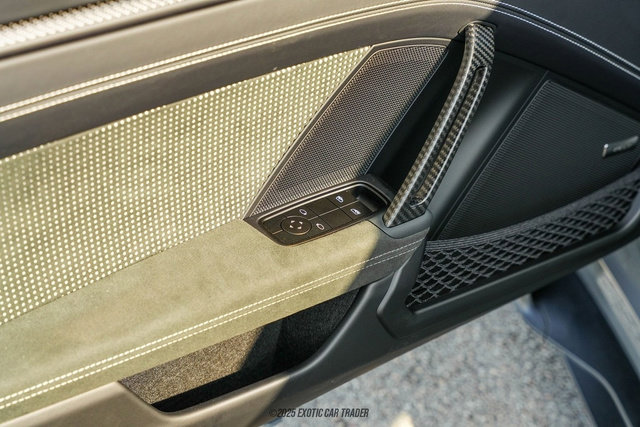 Used 2025 Porsche 911 GT3 RS image 51