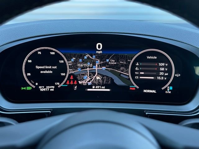 Certified 2025 Porsche Cayenne image 24