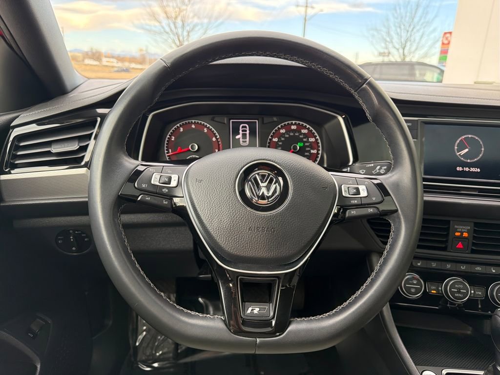 Used 2019 Volkswagen Jetta R-Line image 15