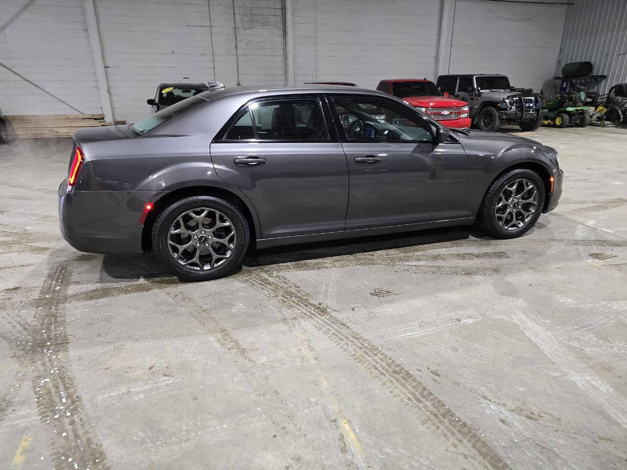Used 2015 Chrysler 300 S image 12