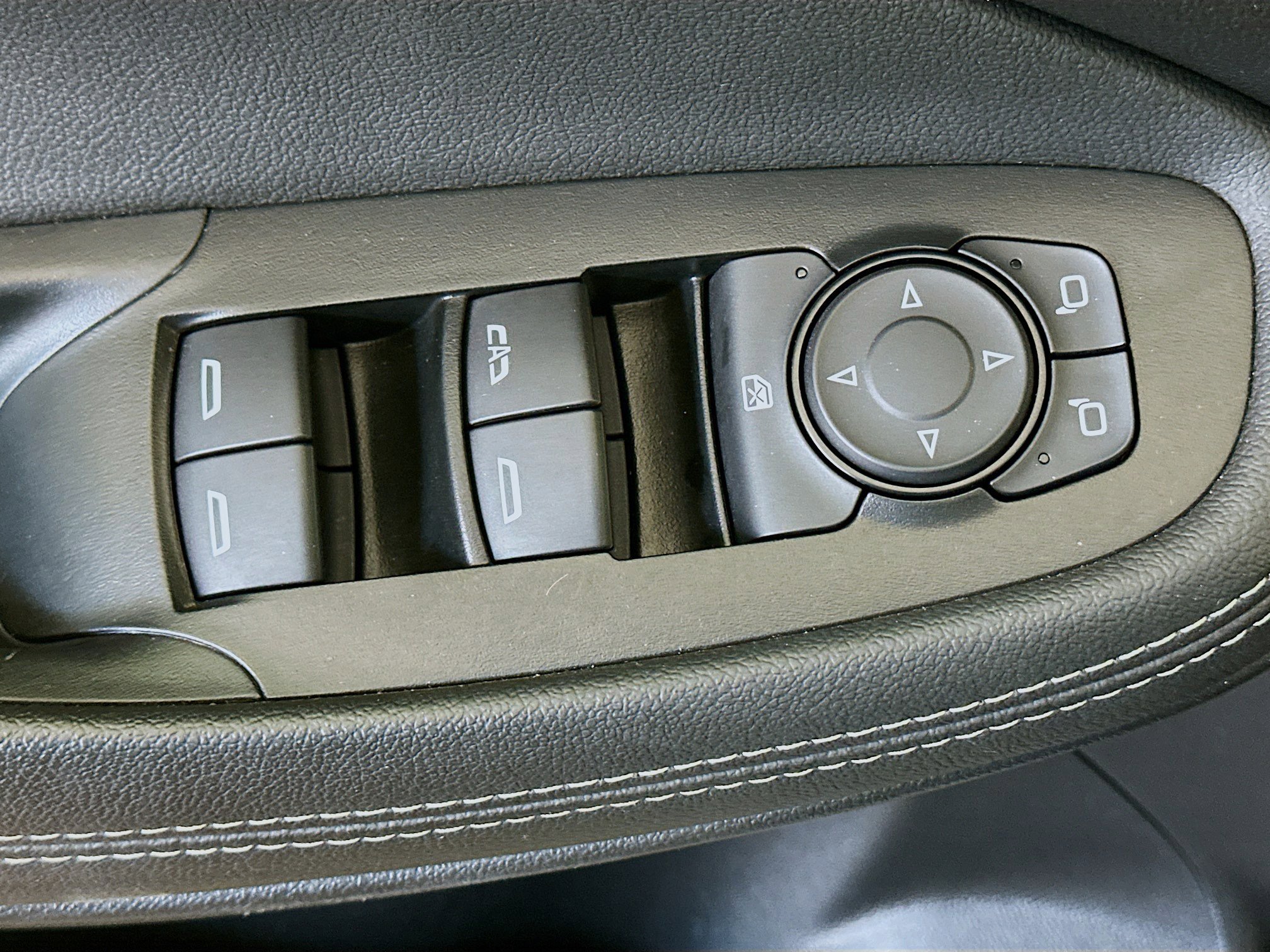 Used 2025 Buick Encore GX Preferred FWD image 15