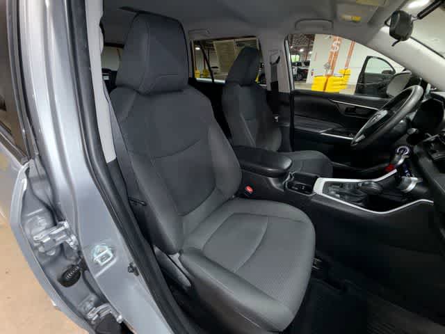 Certified 2024 Toyota RAV4 LE AWD/4WD image 16