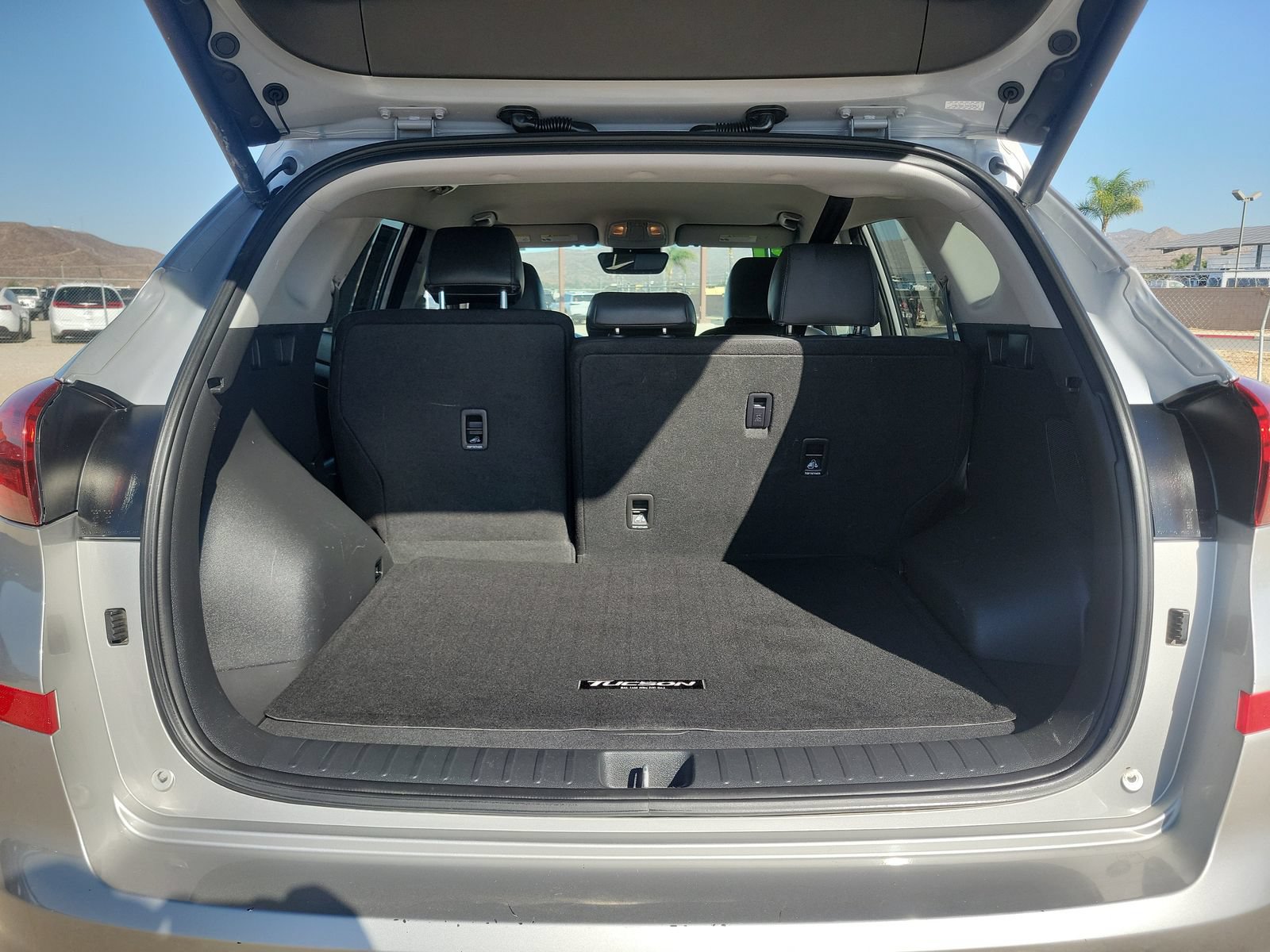 Used 2021 Hyundai Tucson Limited w/ Cargo Package FWD image 28