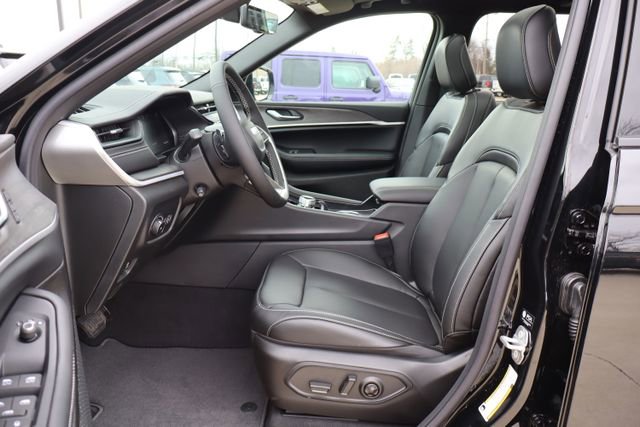 New 2026 Jeep Grand Cherokee Limited image 11