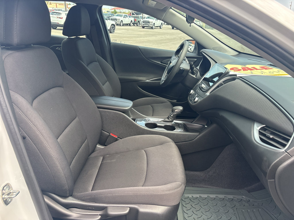 Used 2023 Chevrolet Malibu LT FWD image 21