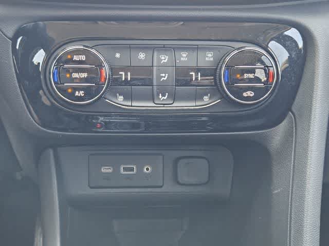 Used 2023 Buick Encore GX Select w/ Safety Package II FWD image 18