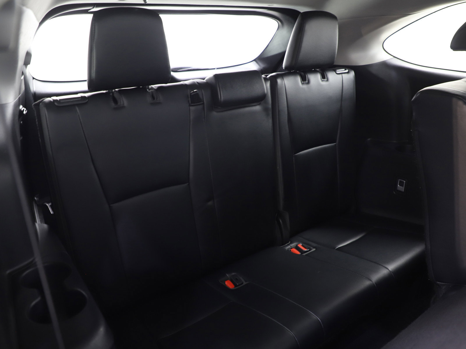 Used 2021 Toyota Highlander XLE image 13