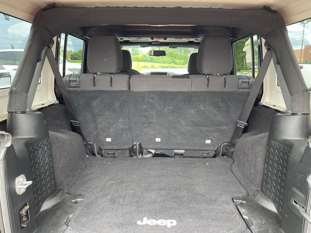 Used 2017 Jeep Wrangler Unlimited Sport w/ Quick Order Package 24S AWD/4WD image 11