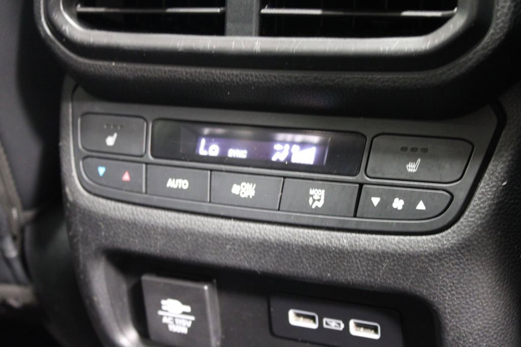 Used 2023 Honda Pilot Elite image 34
