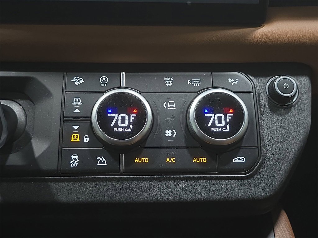 Used 2022 Land Rover Defender 110 X image 23