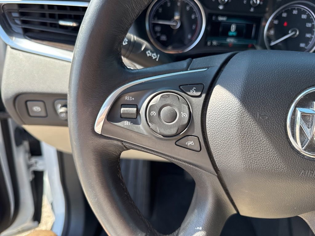 Used 2019 Buick Enclave Essence FWD image 19