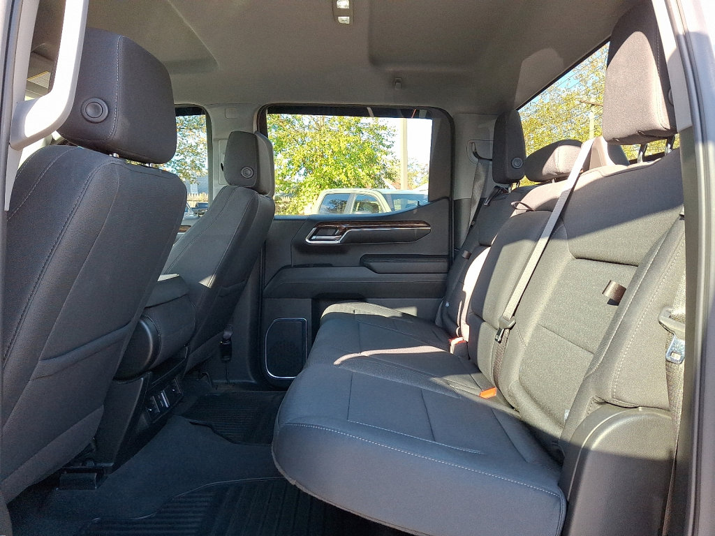 Used 2024 GMC Sierra 1500 Elevation image 20