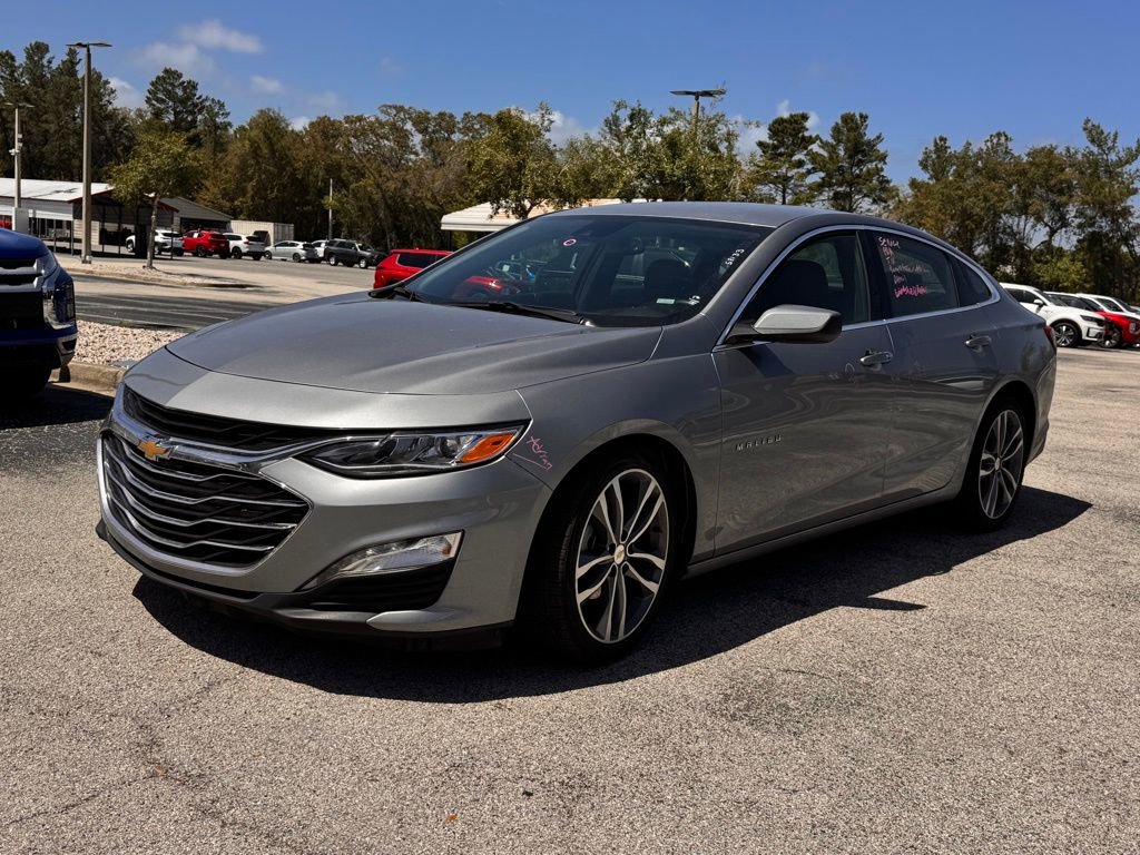 Used 2024 Chevrolet Malibu LT FWD image 3