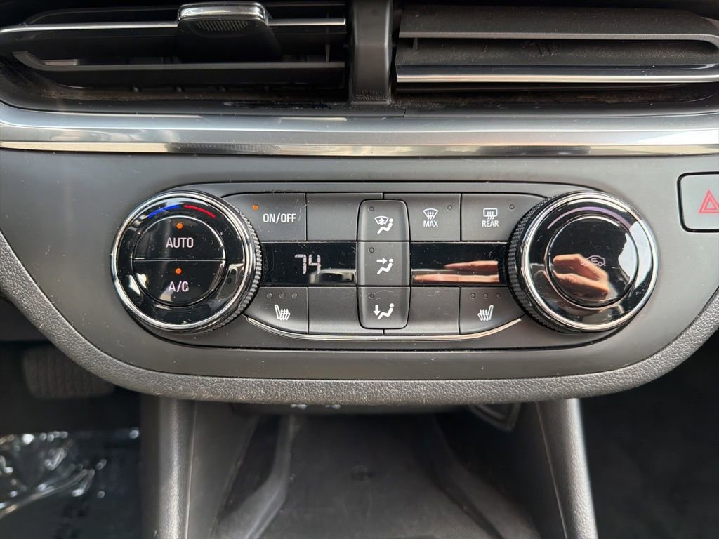 Used 2024 Buick Envista Preferred w/ Convenience I Package image 30