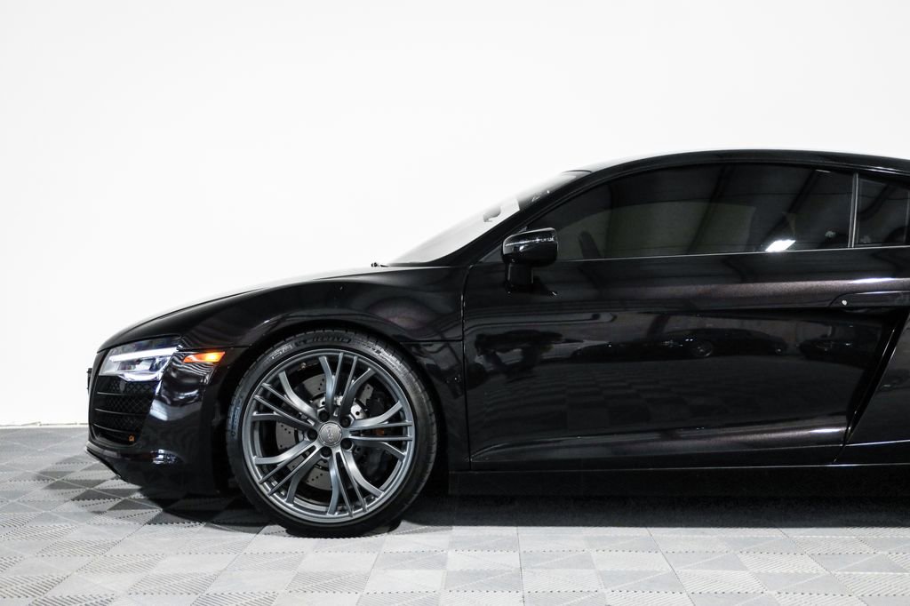 Used 2014 Audi R8 V8 image 15