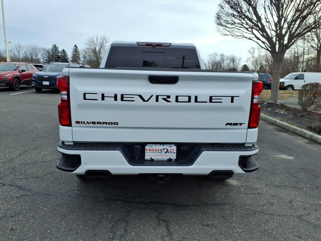 Used 2022 Chevrolet Silverado 1500 RST w/ Redline Edition image 5