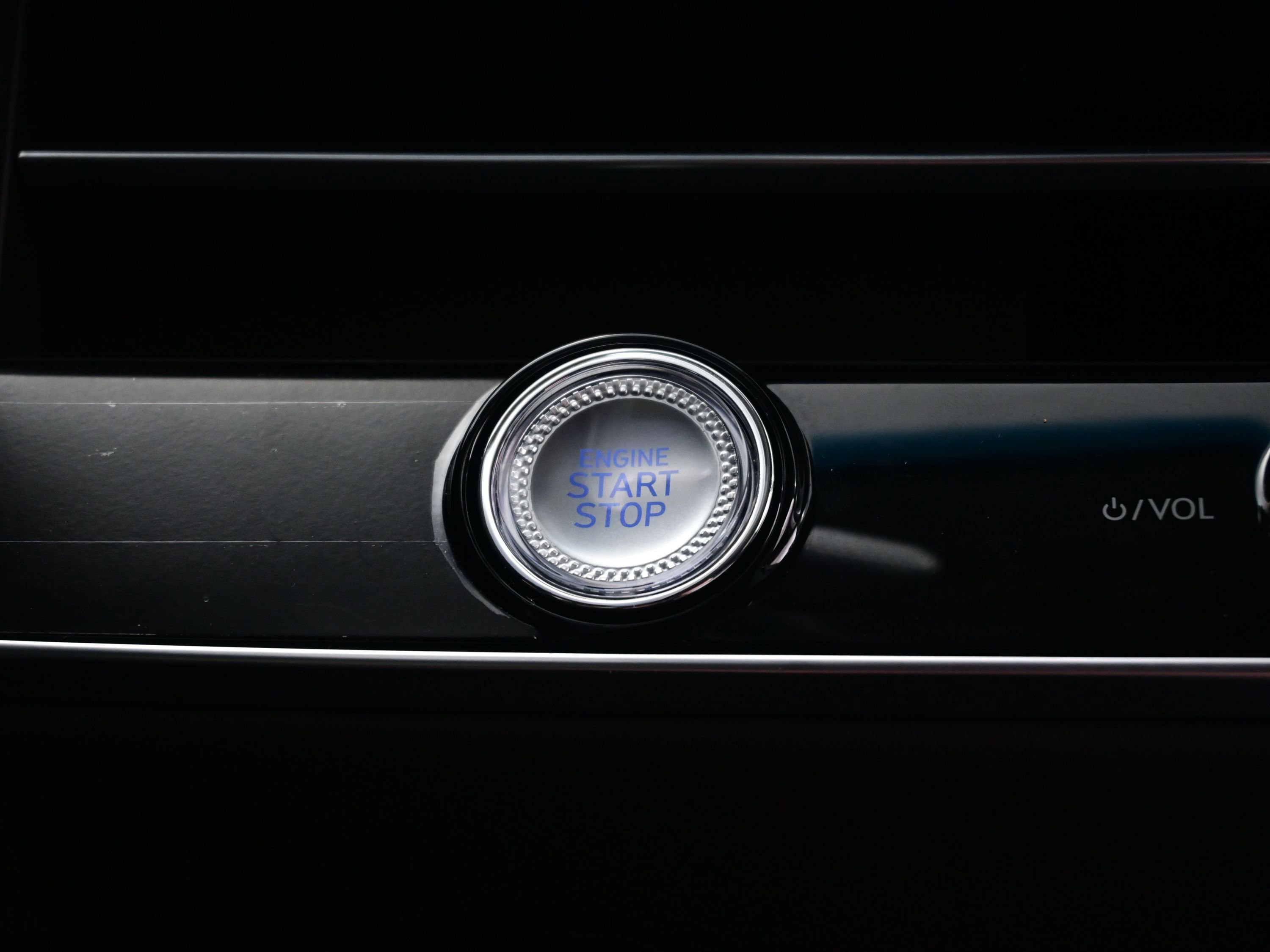 Certified 2026 Genesis GV70 2.5T Select image 23