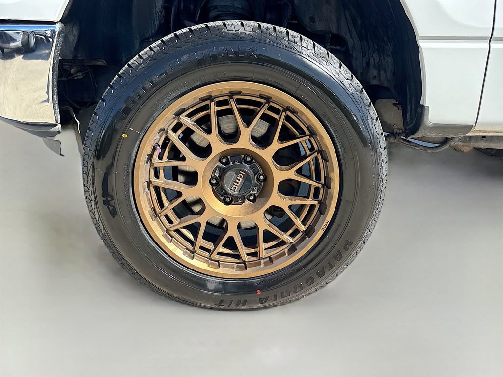 Used 2013 Ford F150 XLT w/ Mid Equipment Group image 28