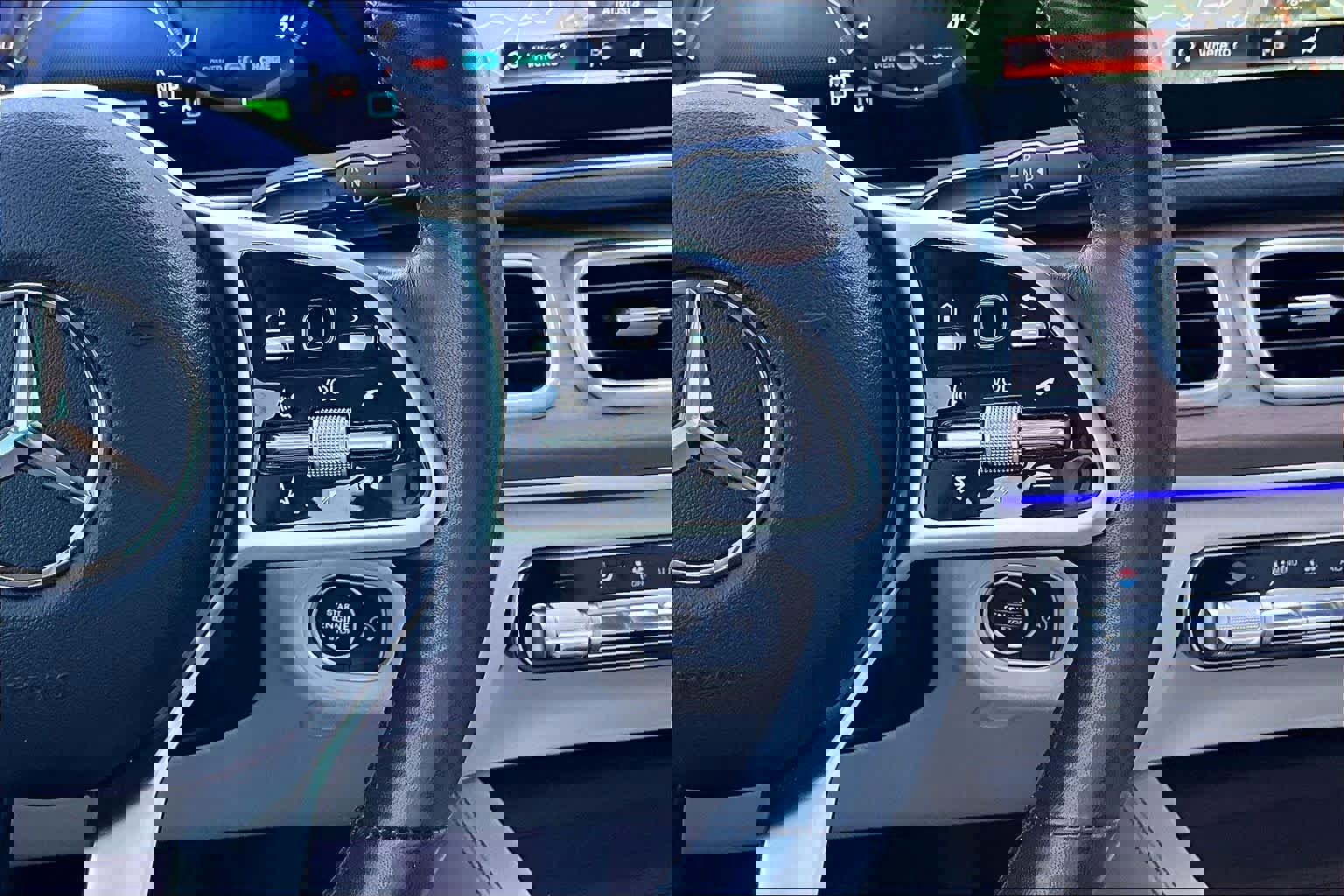 Used 2022 Mercedes-Benz GLE 450 4MATIC image 25