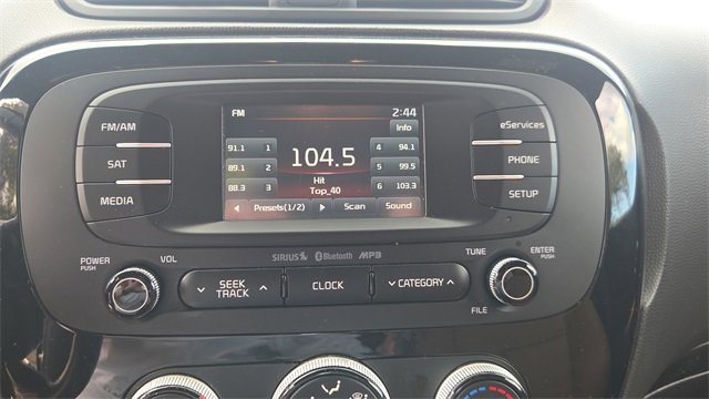 Used 2016 Kia Soul ! w/ Umber Package 1 image 10