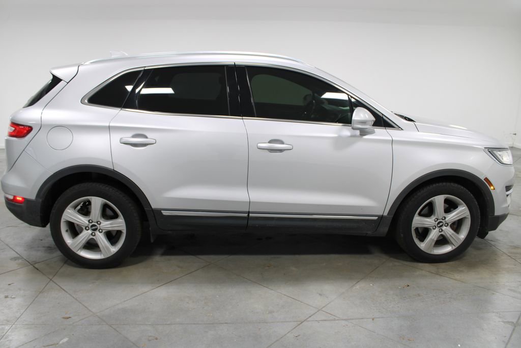 Used 2018 Lincoln MKC Premiere image 11