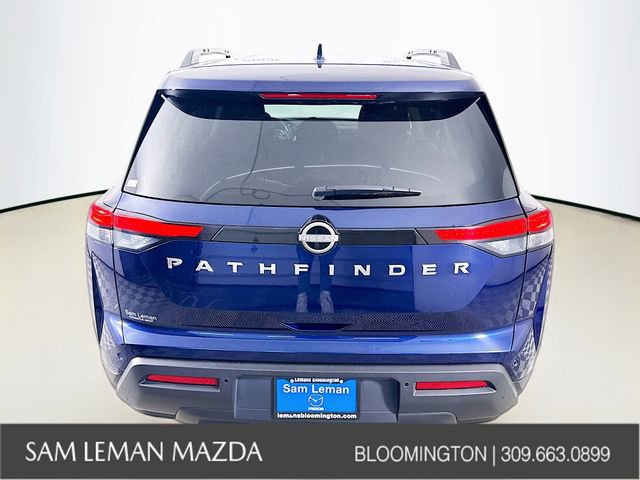 Used 2025 Nissan Pathfinder SV image 6