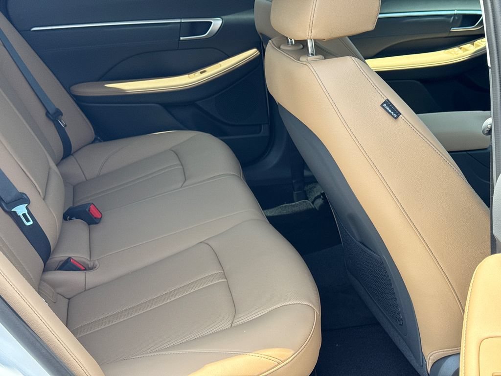 Used 2026 Hyundai Sonata Limited FWD image 17