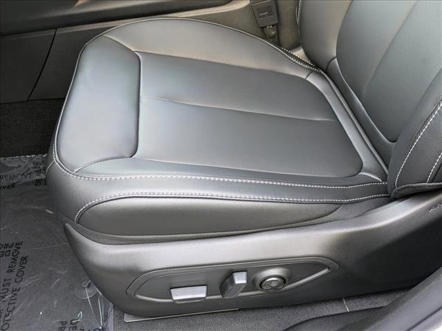 New 2025 Jeep Grand Cherokee Limited image 4