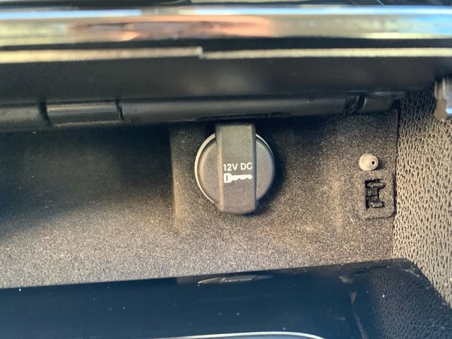 Used 2023 Chrysler 300 Touring w/ Sport Appearance Package image 36