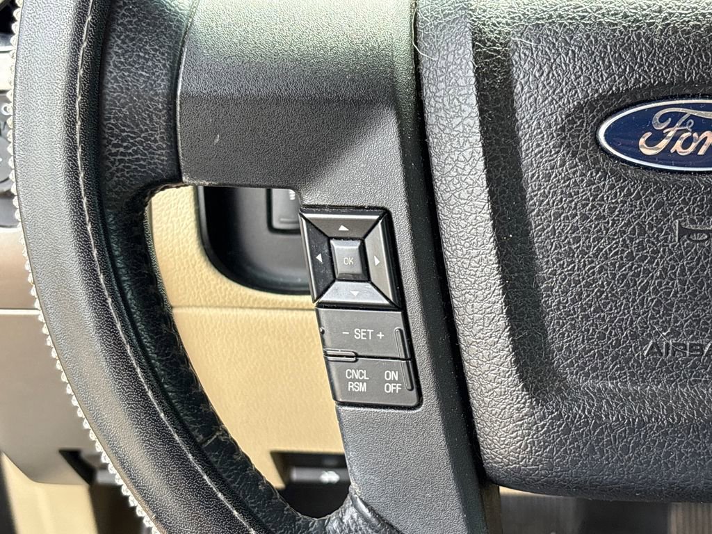 Used 2015 Ford Expedition EL XLT image 19