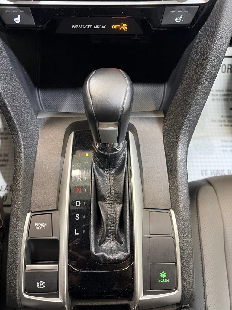 Used 2018 Honda Civic Touring image 28