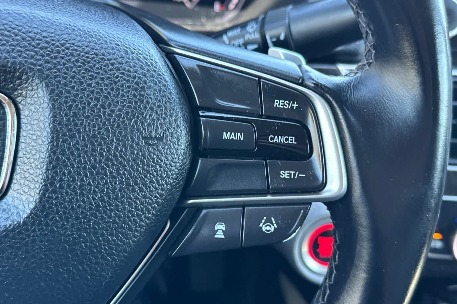 Used 2018 Honda Accord EX-L image 28