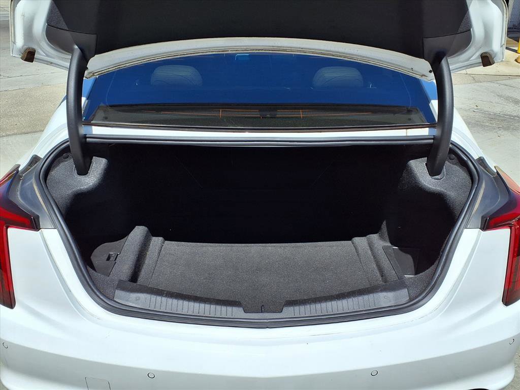 Certified 2024 Cadillac CT5 Luxury image 16