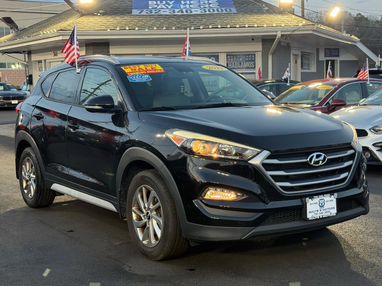 Used 2017 Hyundai Tucson SE Plus AWD/4WD image 2