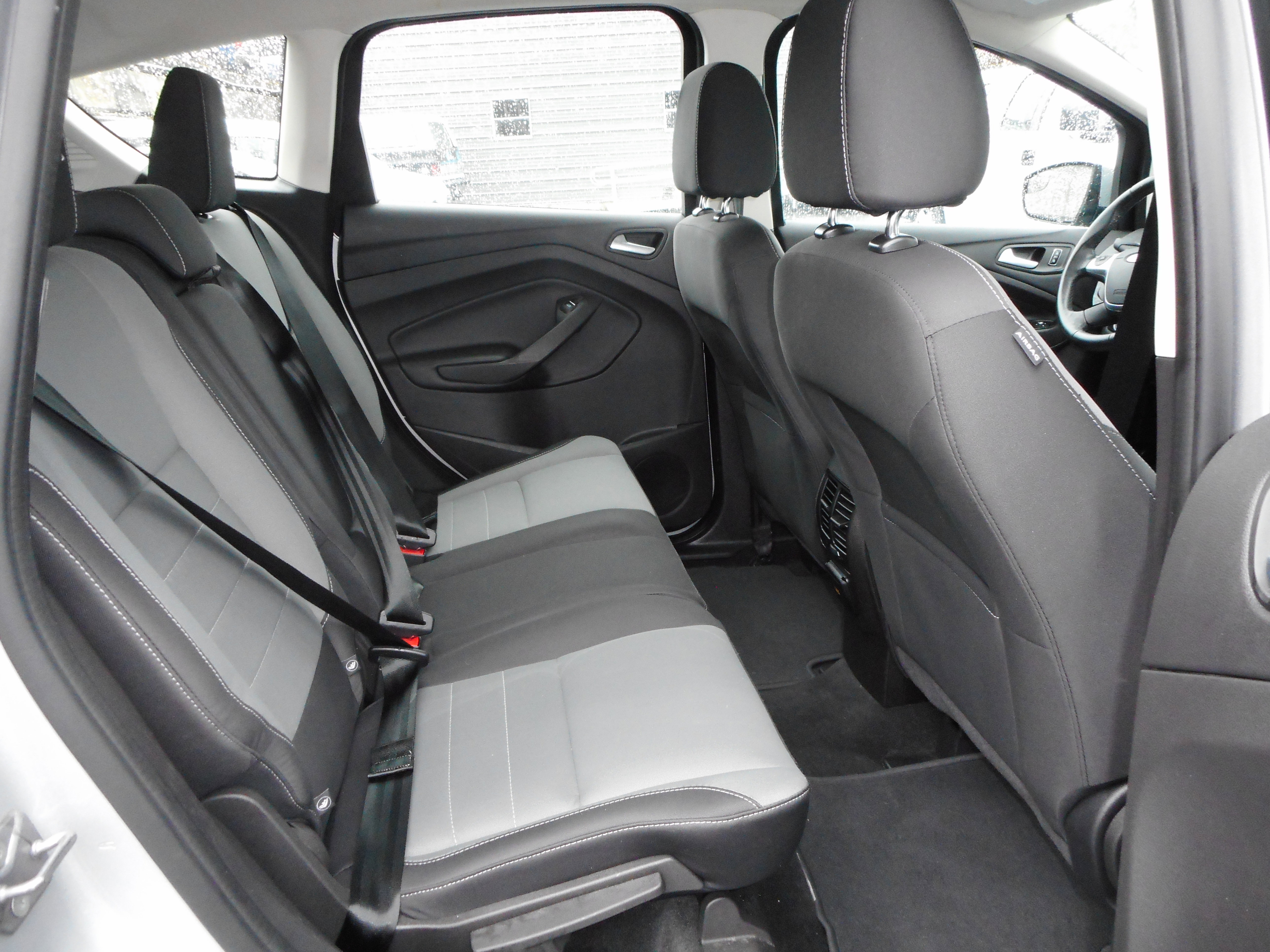 Used 2016 Ford C-MAX SE image 24