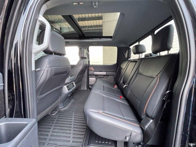 Used 2026 Ford F350 Lariat w/ Black Appearance Package AWD/4WD image 12
