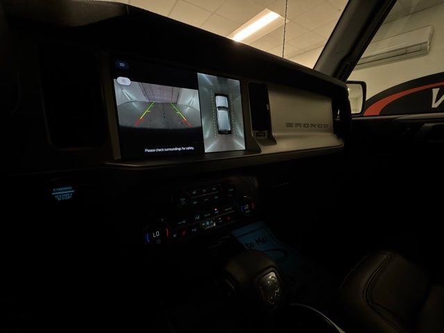 Used 2025 Ford Bronco Outer Banks image 17
