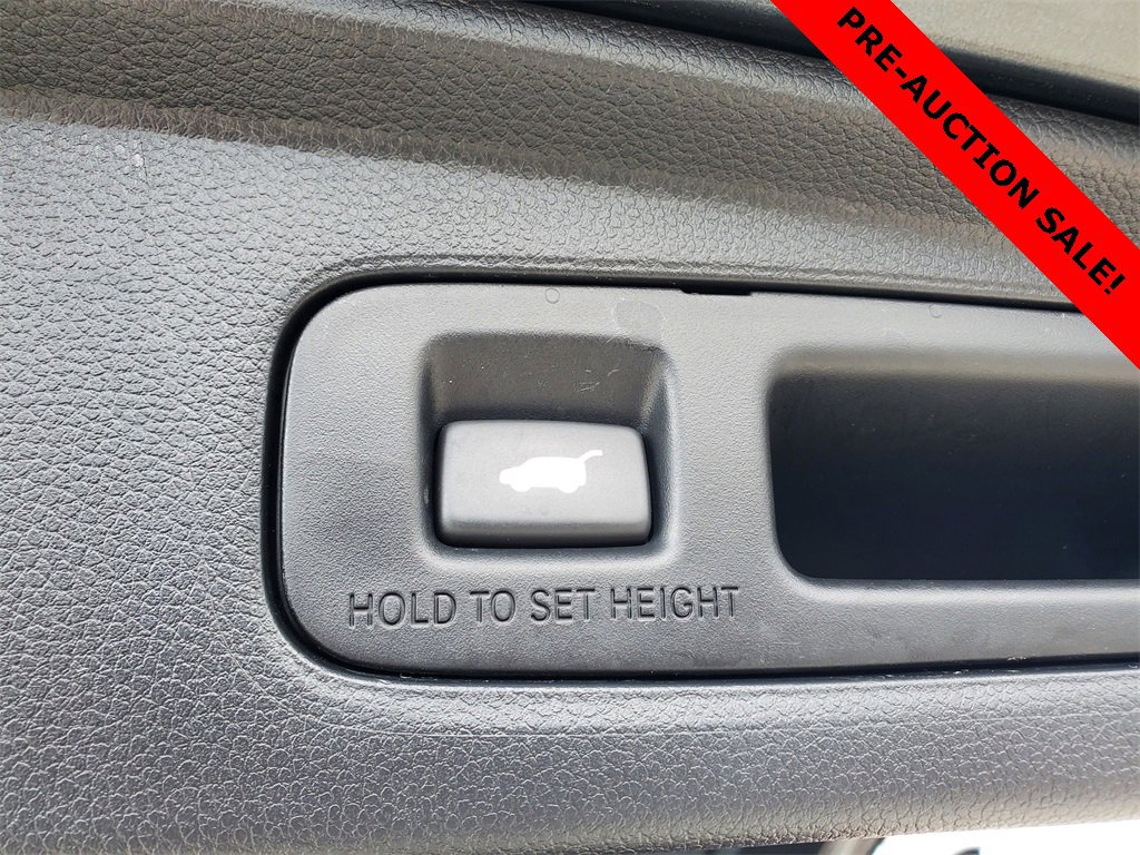 Used 2023 Honda CR-V EX-L image 9