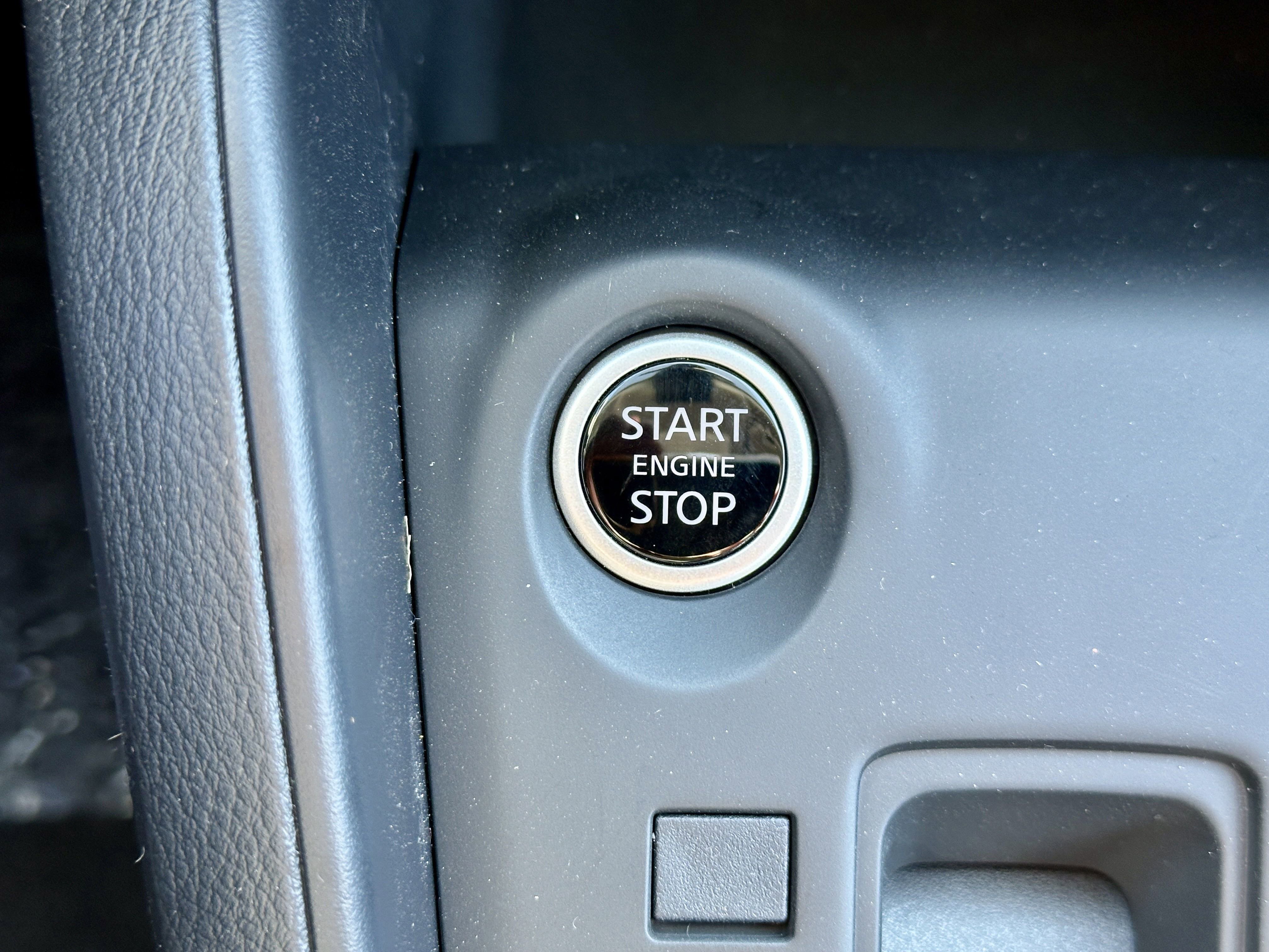 New 2025 Nissan Kicks Play S image 27