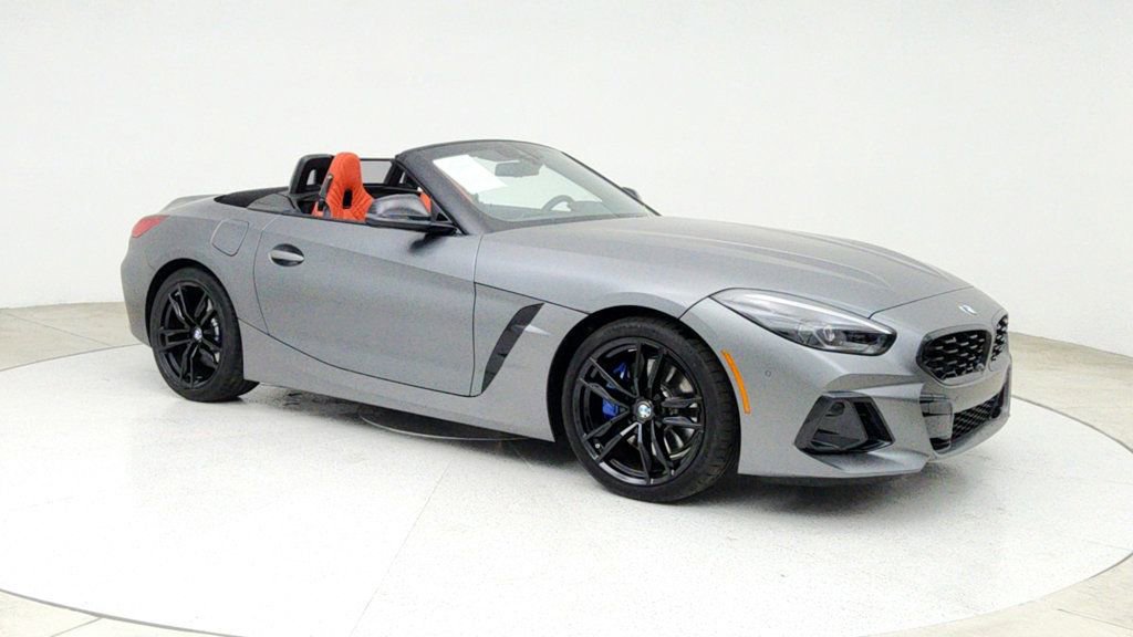 Used 2025 BMW Z4 M40i w/ Premium Package image 3
