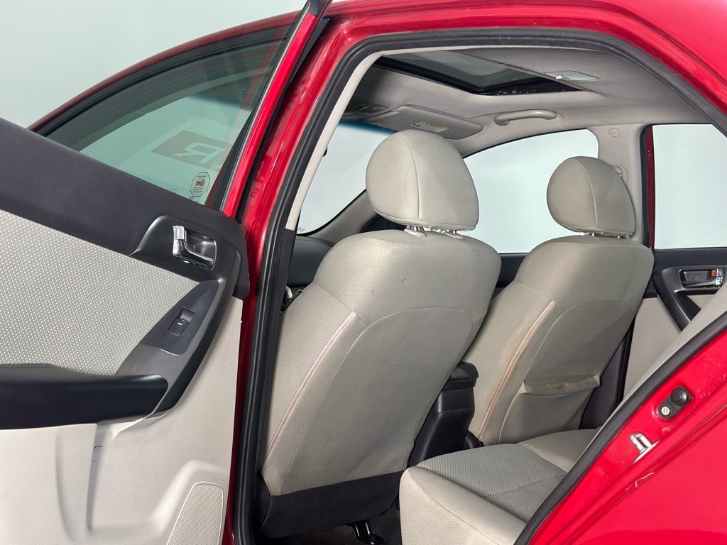 Used 2013 Kia Forte EX w/ Premium Pkg image 12