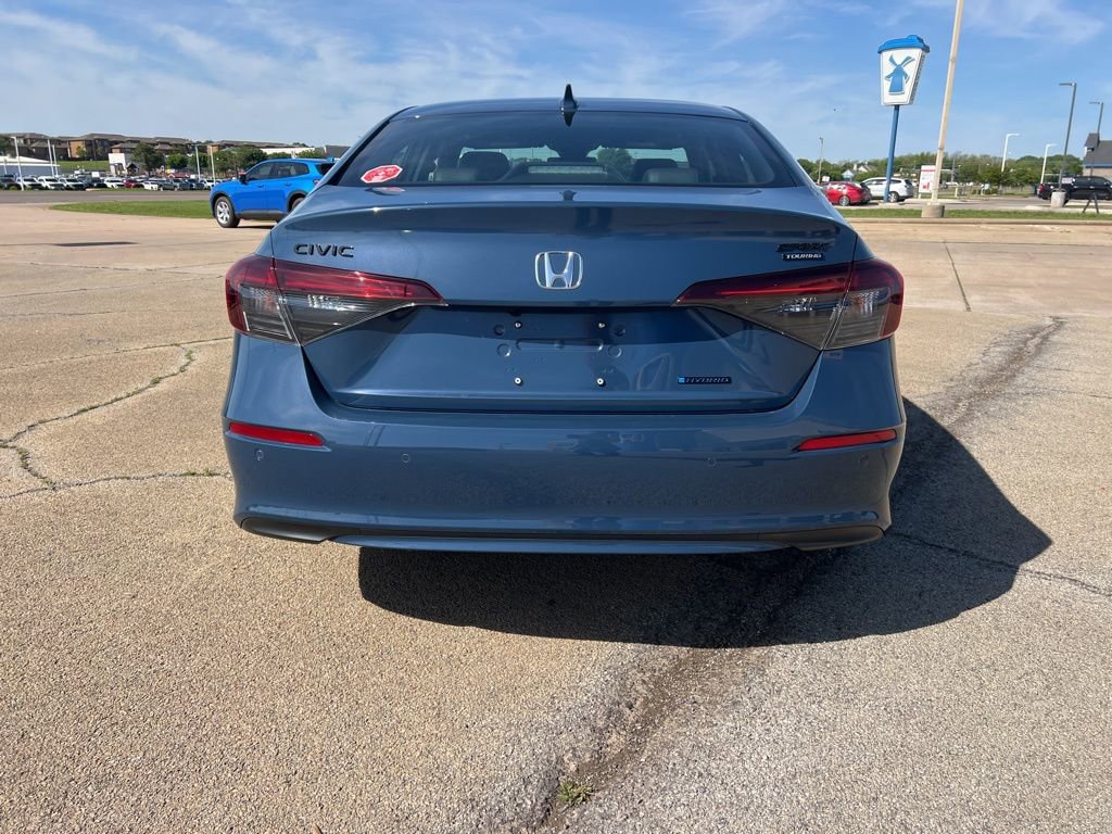 Certified 2026 Honda Civic Sport Touring image 4