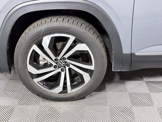 Used 2021 Volkswagen Atlas Cross Sport SEL Premium AWD/4WD image 32