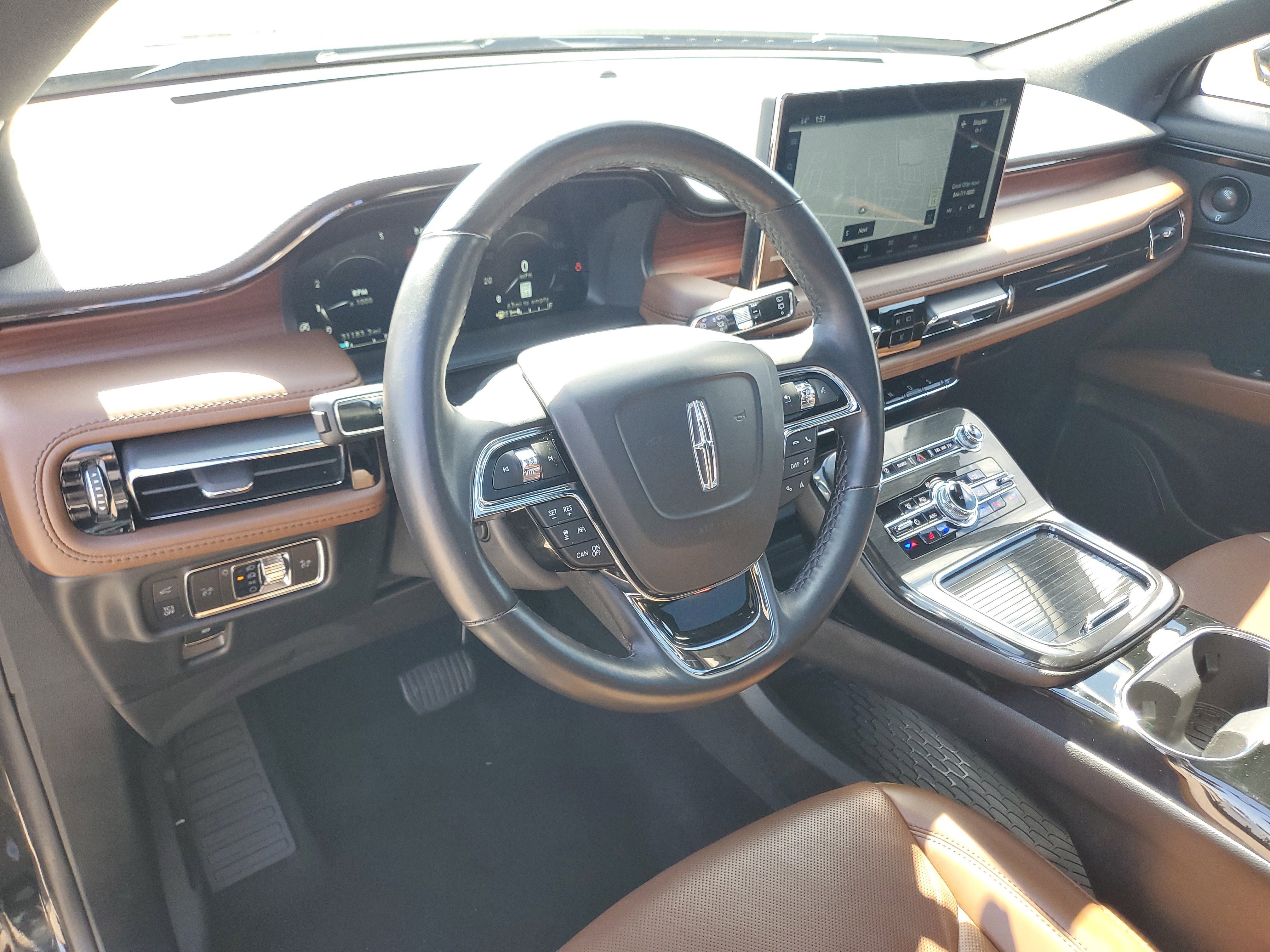 Certified 2023 Lincoln Nautilus Reserve w/ Equipment Group 201A AWD/4WD image 13