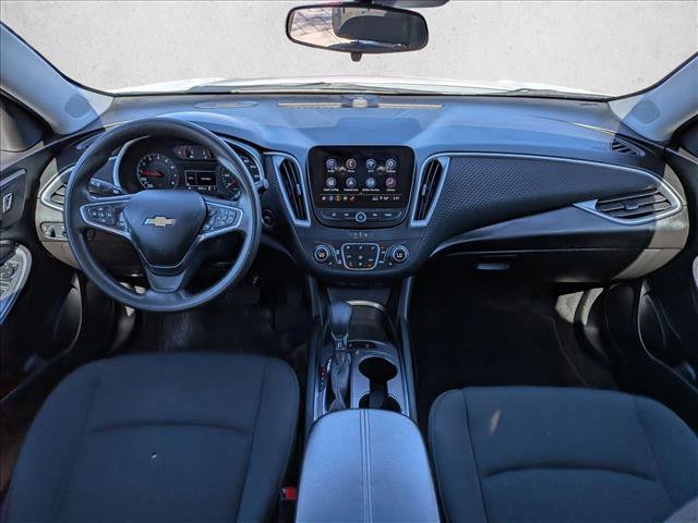 Used 2024 Chevrolet Malibu LT image 16