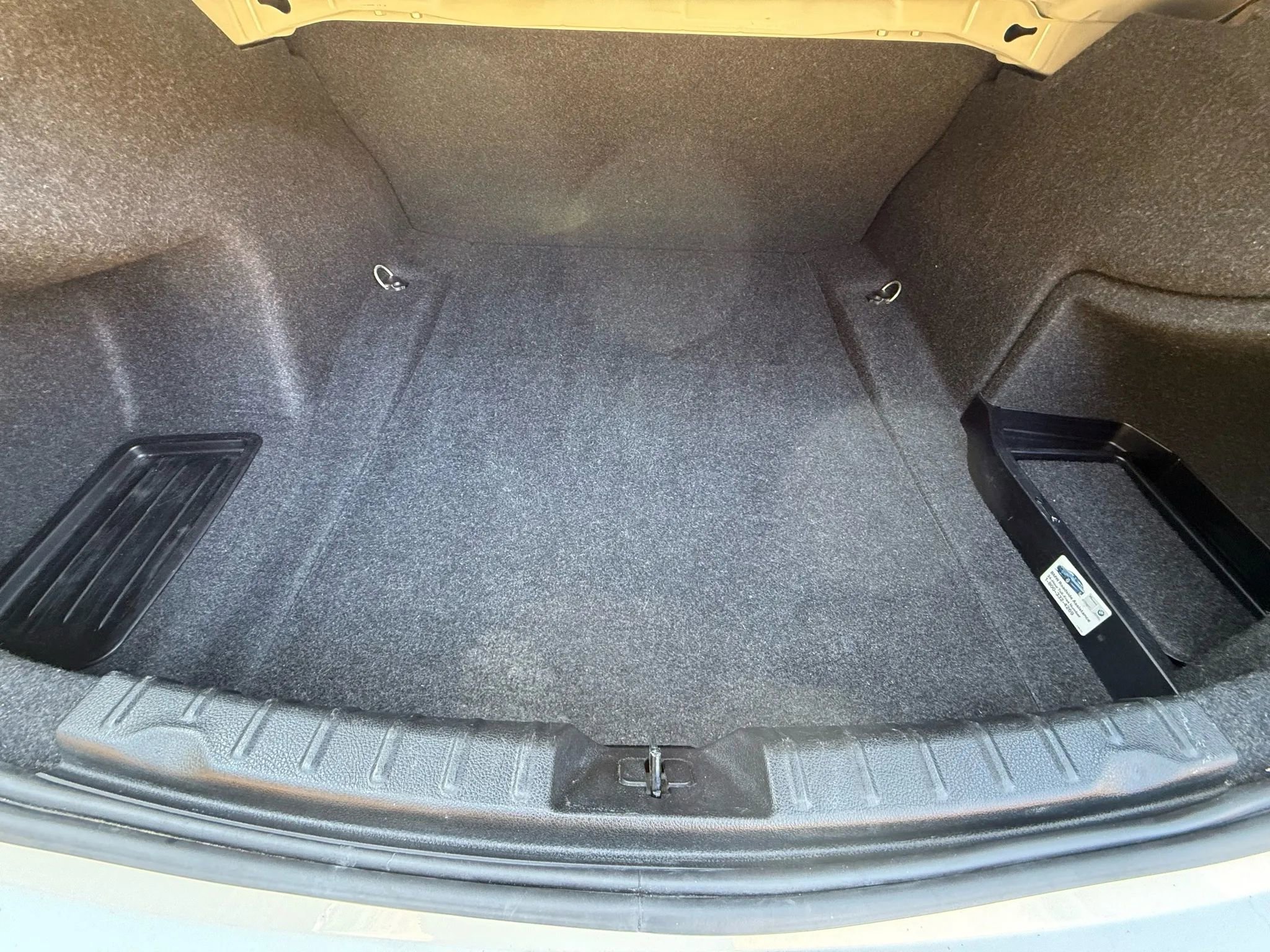 Used 2015 BMW 320i Sedan RWD image 19